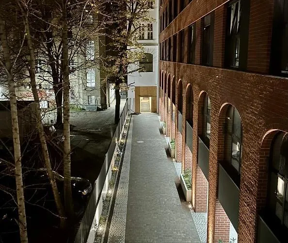 Daire Pl. Wolnosci 6 *