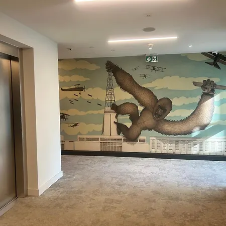 Апартаменти Pl. Wolnosci 6 *