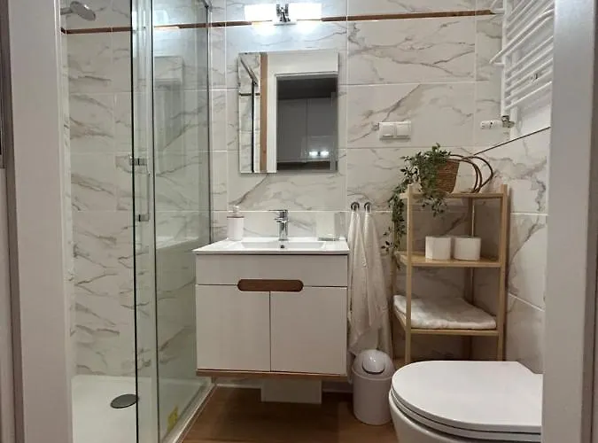 Pl. Wolnosci 6 * Poznań